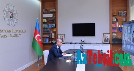 Министр образования Эмин Амруллаев провел видеовстречу с руководителями вузов