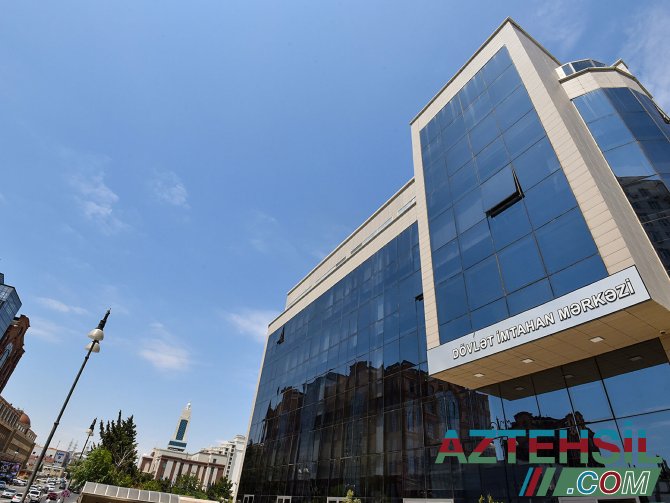 Сегодня в 13 городах и районах Азербайджана пройдут выпускные экзамены для учащихся IX классов