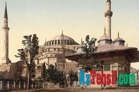 В мечети Айя-София в Стамбуле впервые за 86 лет звучит пятничный намаз